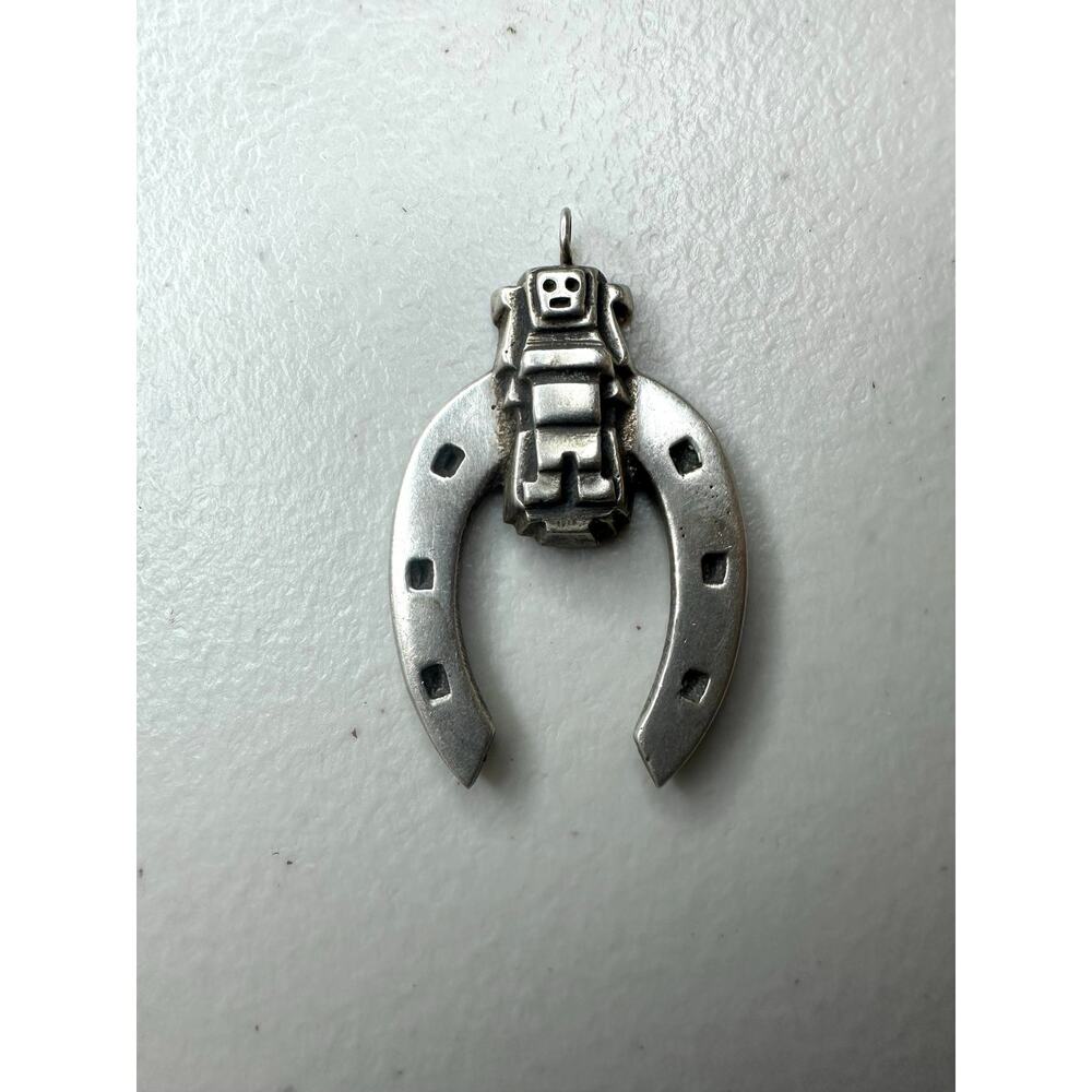 Vintage Peru 925 Sterling Silver Tumi Horseshoe Lucky Charm Pendant Heavy 14.3g